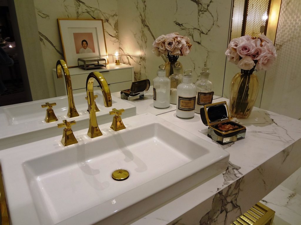 Homes - Bathroom Washbasin Pia Bathroom