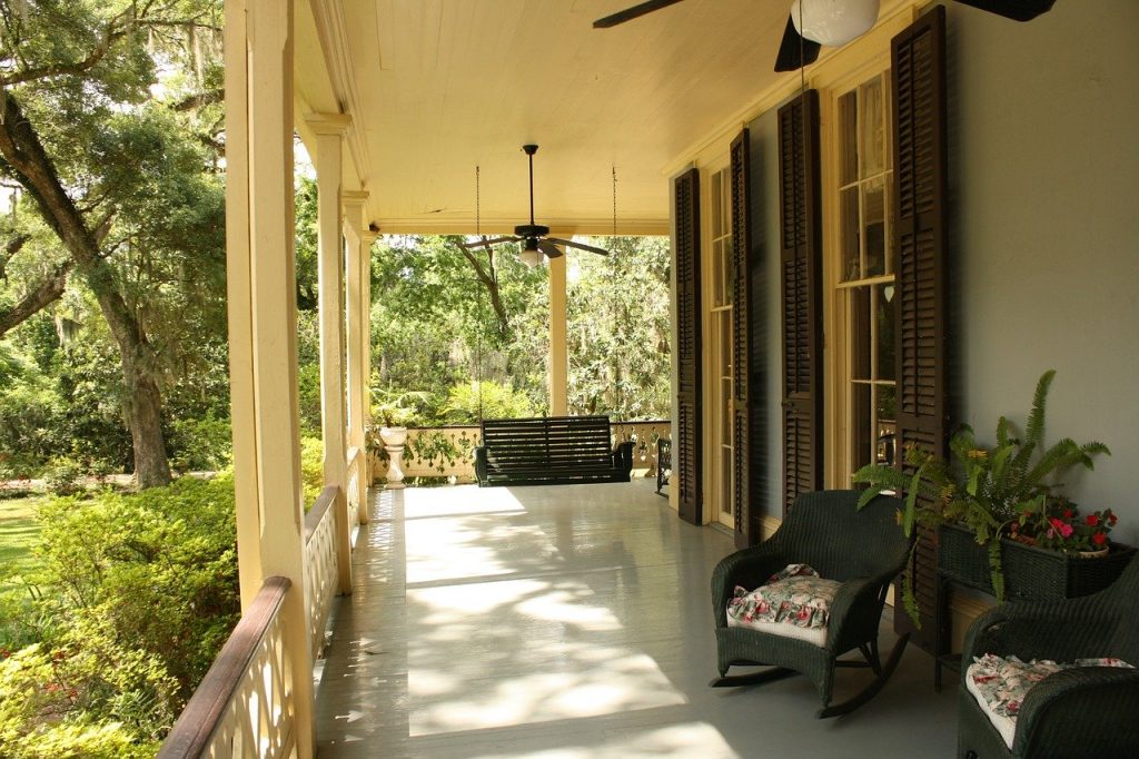 Homes - Porch Front House Home Exterior